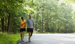 Short post-meal walks help seniors curb glucose spikes Short post-meal walks help seniors curb glucose spikes