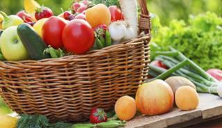 Eating more fruits and veggies may reduce stroke risk Eating more fruits and veggies may reduce stroke risk