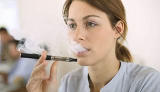 E-Cigarettes Don't Help Cancer Patients Quit Smoking E-Cigarettes Don't Help Cancer Patients Quit Smoking