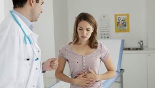 Minimally-invasive surgery to repair an abdominal aortic aneurysm appears to boost survival in the short term more than traditional surgery does. Minimally-invasive surgery to repair an abdominal aortic aneurysm appears to boost survival in the short term more than traditional surgery does.