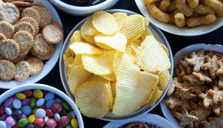 Unhealthy diets outpace healthy diets in most countries Unhealthy diets outpace healthy diets in most countries