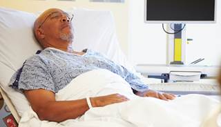 The researchers found that among 6568 commercially insured patients, 56.3% were hospitalized and 48.6% underwent one or more imaging scans in the last month of life. The researchers found that among 6568 commercially insured patients, 56.3% were hospitalized and 48.6% underwent one or more imaging scans in the last month of life.
