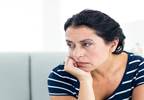 Nighttime hot flashes may be linked to mild depression Nighttime hot flashes may be linked to mild depression
