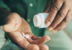 Racial Variations Linked to Risk for Allopurinol-Associated Adverse Reactions Racial Variations Linked to Risk for Allopurinol-Associated Adverse Reactions