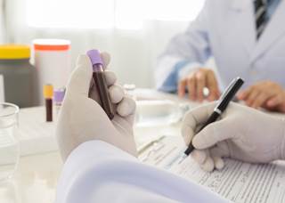 An electronic health record-based prompt increased hepatitis C screening rates among baby boomers in primary care by 5-fold. An electronic health record-based prompt increased hepatitis C screening rates among baby boomers in primary care by 5-fold.
