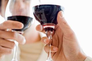 The researchers found heterogeneity in the association between recorded alcohol consumption and the initial presentation of 12 cardiovascular diseases. The researchers found heterogeneity in the association between recorded alcohol consumption and the initial presentation of 12 cardiovascular diseases.