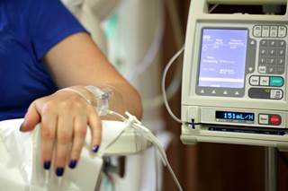 ASCO has updated guidelines to prevent and manage nausea and vomiting caused by antineoplastic agents or radiation therapy in cancer patients. ASCO has updated guidelines to prevent and manage nausea and vomiting caused by antineoplastic agents or radiation therapy in cancer patients.