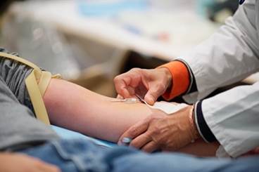 Blood transfusion from female donors with history of pregnancy linked to increased mortality risk in men Blood transfusion from female donors with history of pregnancy linked to increased mortality risk in men
