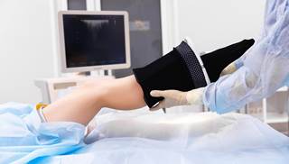 Accuracy was 95.8% for DVT diagnosis for general practitioners using compression ultrasonography. Accuracy was 95.8% for DVT diagnosis for general practitioners using compression ultrasonography.