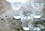 Increased Water Consumption Does Not Enhance Kidney Function in Chronic Kidney Disease Increased Water Consumption Does Not Enhance Kidney Function in Chronic Kidney Disease