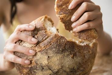 Microscopic Colitis Risk Not Linked to Dietary Gluten in Women Without Celiac Disease Microscopic Colitis Risk Not Linked to Dietary Gluten in Women Without Celiac Disease
